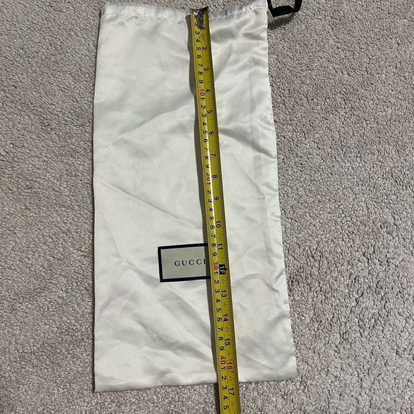 Set of 2 Gucci logo white black dust bag storage decoration - Picture 14 of 16